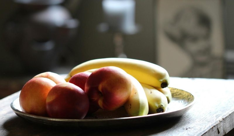 Им здесь не место: 6 фруктов, которые не стоит хранить в холодильнике - «Кулинарные рецепты» Им здесь не место: 6 фруктов, которые не стоит хранить в холодильнике - «Кулинарные рецепты»