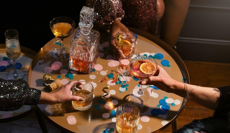 Россияне выбирают осознанные подарки и домашний уют: как изменились новогодние традиции - «Кулинарные рецепты» Россияне выбирают осознанные подарки и домашний уют: как изменились новогодние традиции - «Кулинарные рецепты»